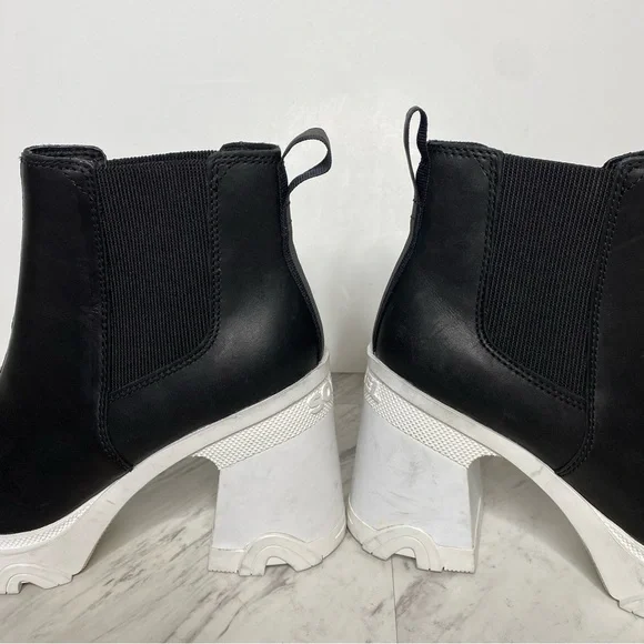 Sorel Brex Black White Leather Heeled Chelsea Bootie 7 1/2 - Picture 8 of 14